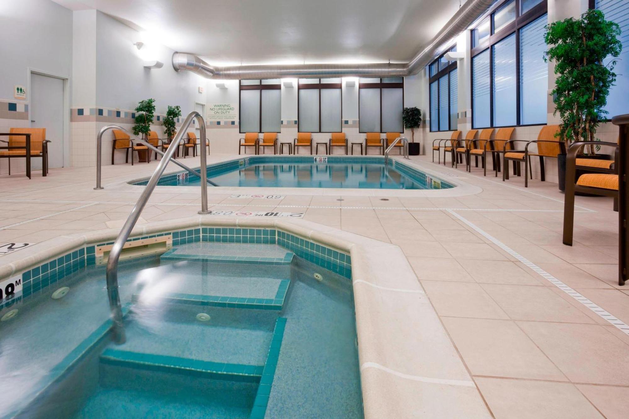 Courtyard Rochester Mayo Clinic Area/Saint Marys Εξωτερικό φωτογραφία