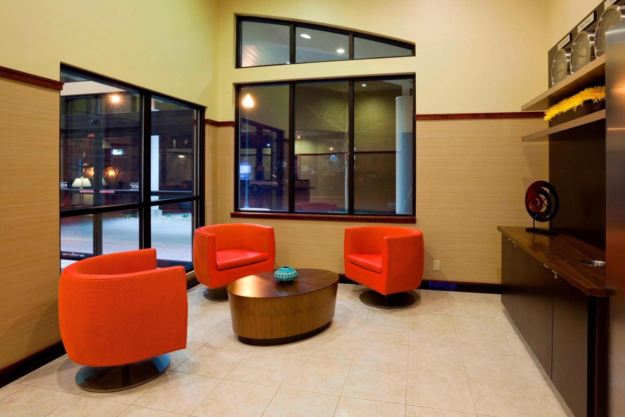 Courtyard Rochester Mayo Clinic Area/Saint Marys Εξωτερικό φωτογραφία